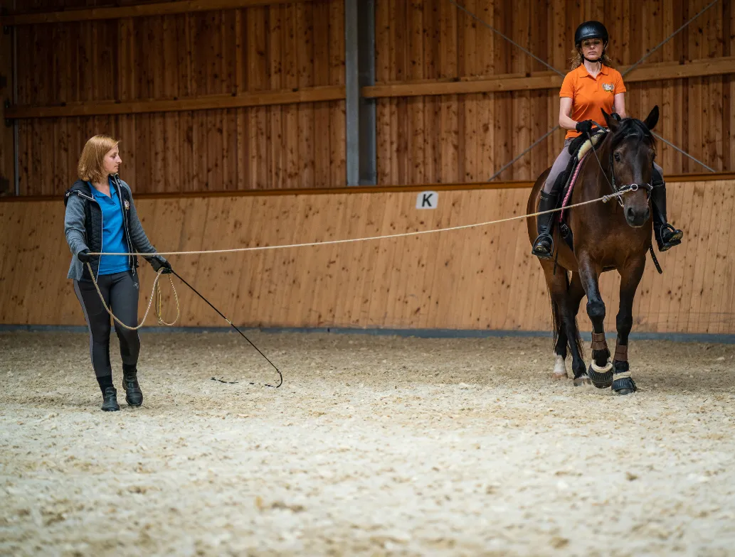 Szajkó Lovarda Futószár