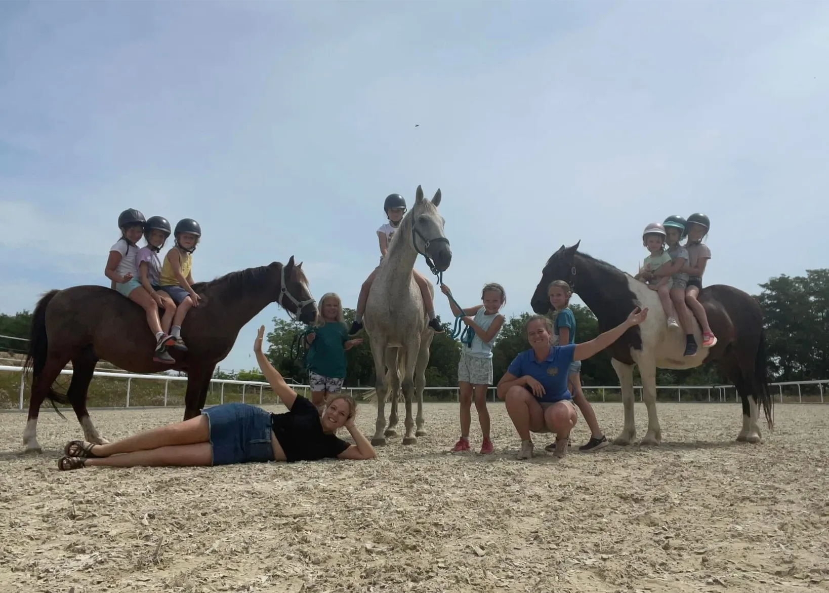 Szajkó Lovarda Táborok kicsiknek és nagyoknak
